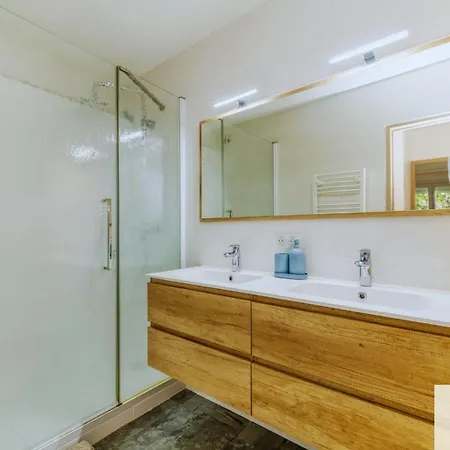 Apartament R'apparts T3 The Forest