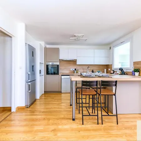 Apartment R'apparts T3 The Forest *