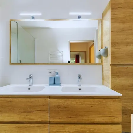 Apartment R'apparts T3 The Forest *