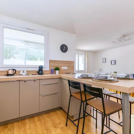 Apartment R'apparts T3 The Forest